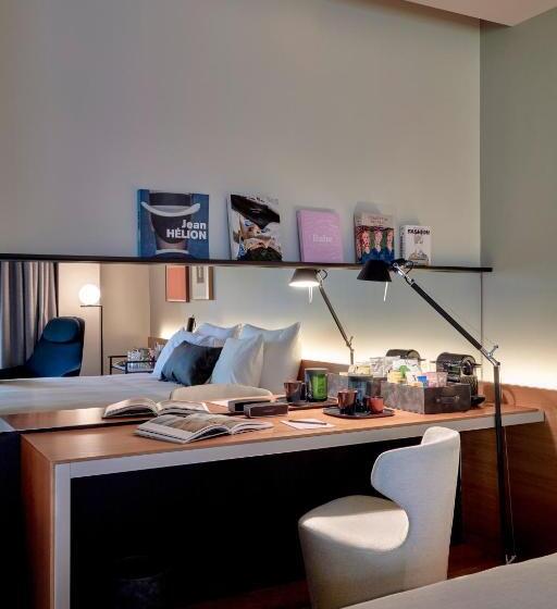 Sir Victor Hotel, Part Of Sircle Collection