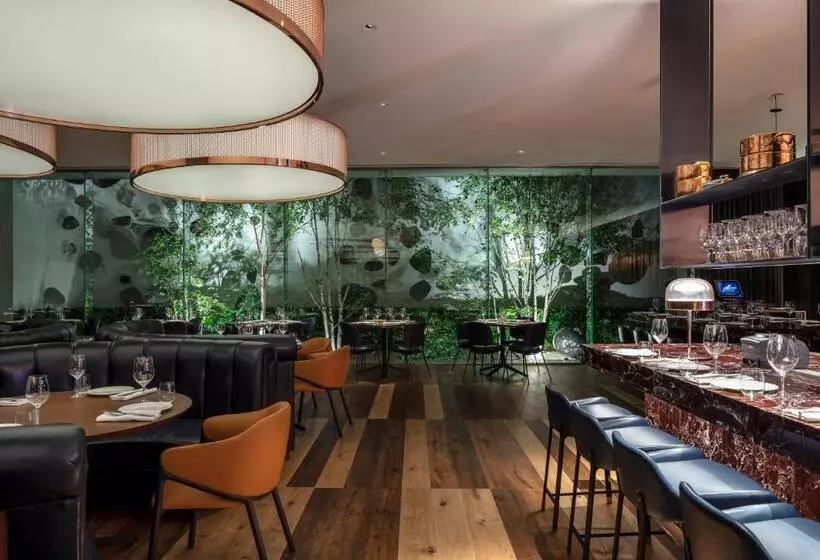 Sir Victor Hotel, Part Of Sircle Collection