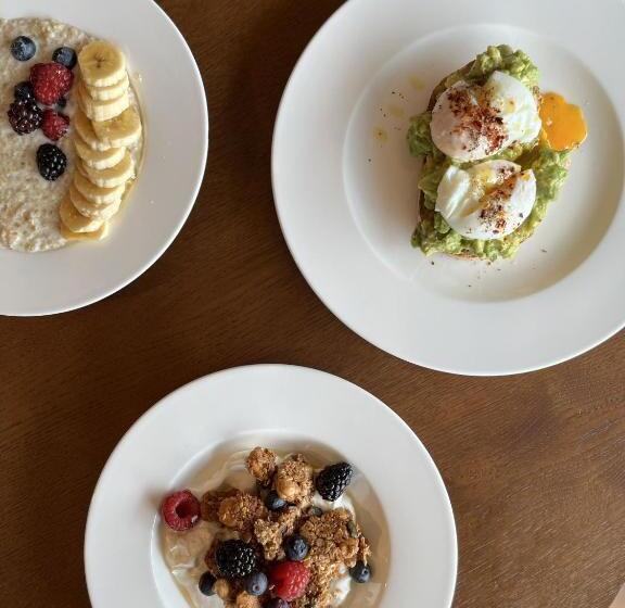 Sir Victor Hotel, Part Of Sircle Collection