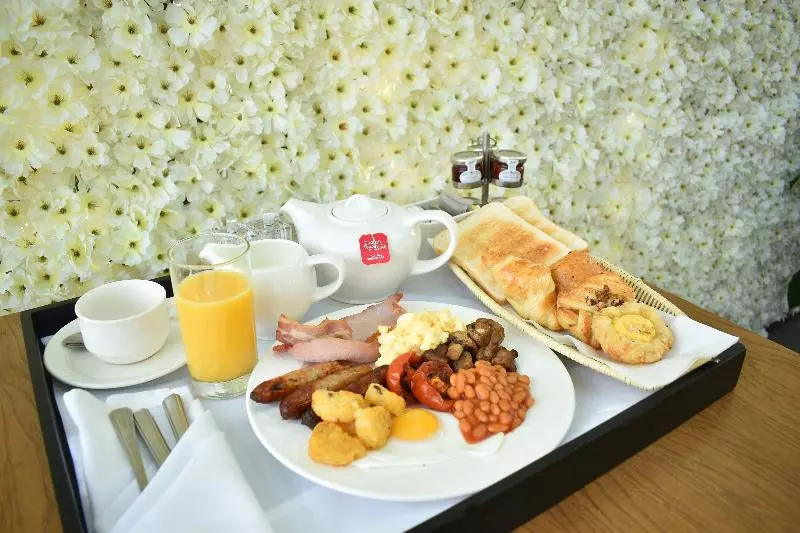 בית מלון כפרי The Elvetham