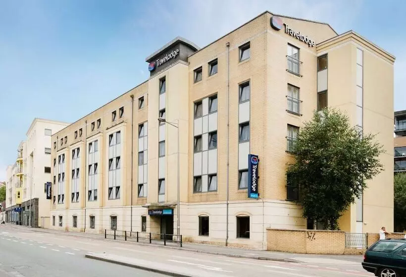 호텔 Travelodge Bristol Central
