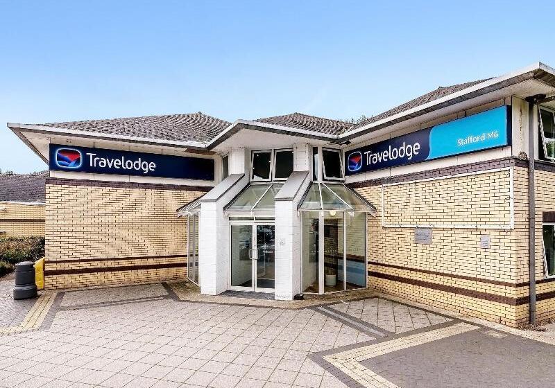 酒店 Travelodge Stafford M6