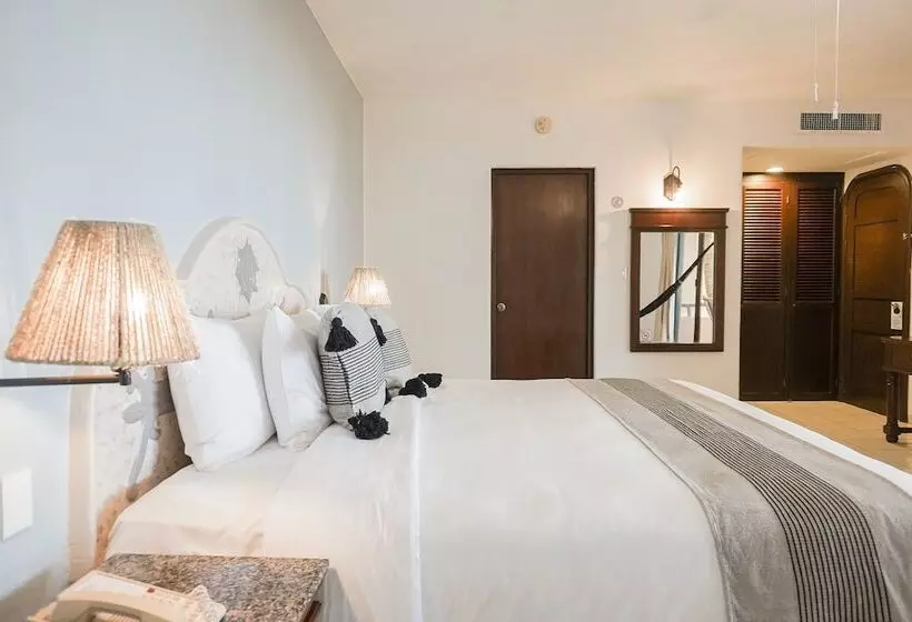 Hotel Reef Yucatán All Inclusive & Convention Center