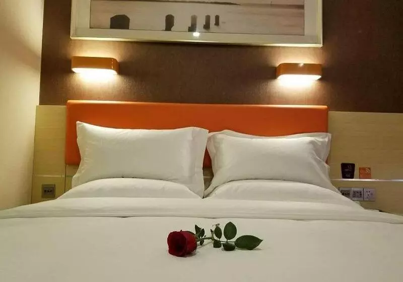 ホテル 7days Premium Dalian Lvshun Central Square New Mart