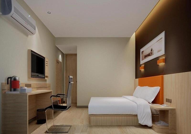 בית מלון כפרי 7days Premium Dalian Lvshun Central Square New Mart