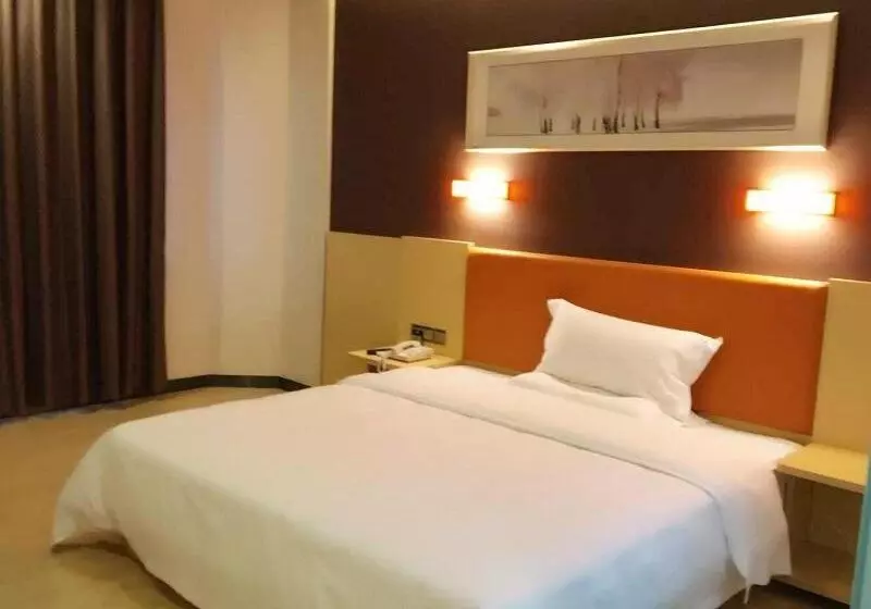 ホテル 7days Premium Dalian Lvshun Central Square New Mart