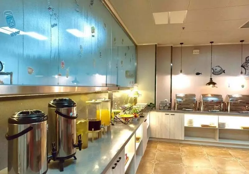 ホテル 7days Premium Dalian Lvshun Central Square New Mart