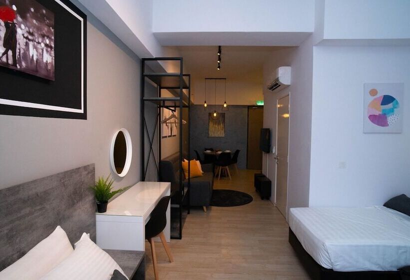 هتل Aurora Pavilion Bukit Jalil By Ody Suites