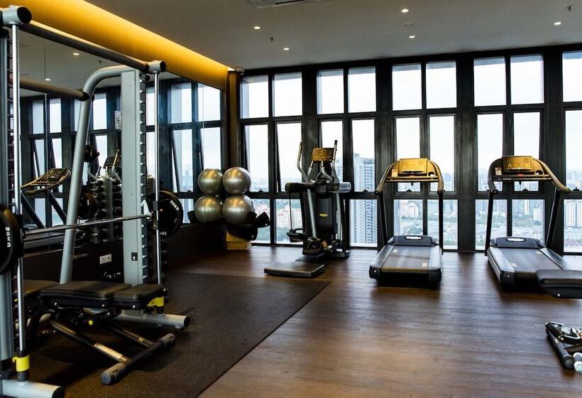 هتل Aurora Pavilion Bukit Jalil By Ody Suites