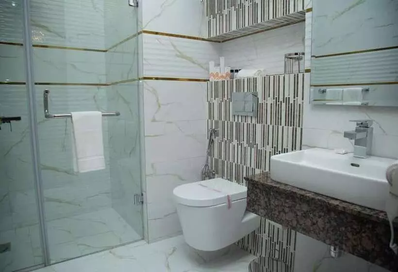 Belmorris Hotels & Resorts