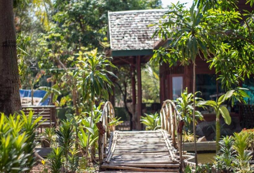 בית מלון כפרי Jenda The Views