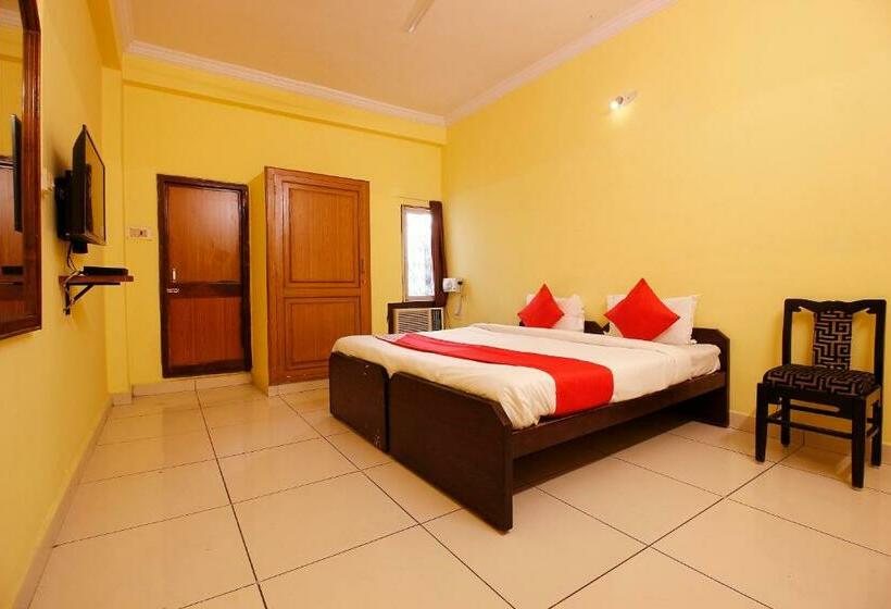 فندق Oyo 42129  Swiss Legrand