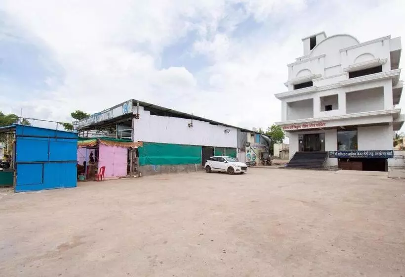 ホテル Oyo 44187  Hari Vitthala Palace