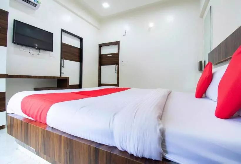 ホテル Oyo 44187  Hari Vitthala Palace