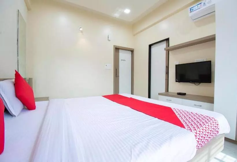 ホテル Oyo 44187  Hari Vitthala Palace
