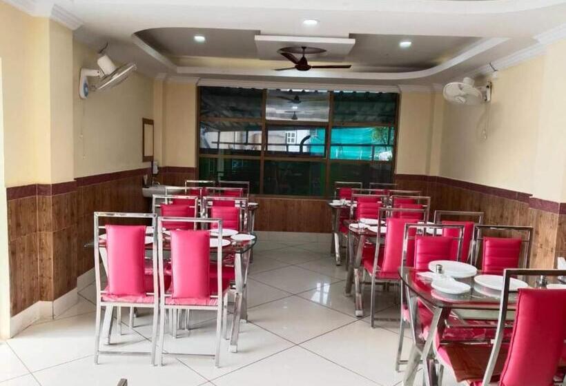 فندق Royal Sunview