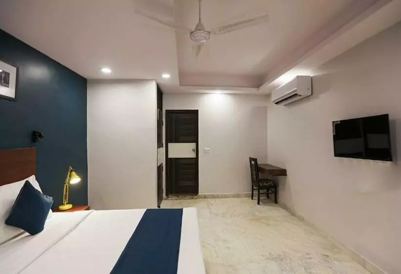 ホテル O Executive Rc Near Iskcon Temple Noida