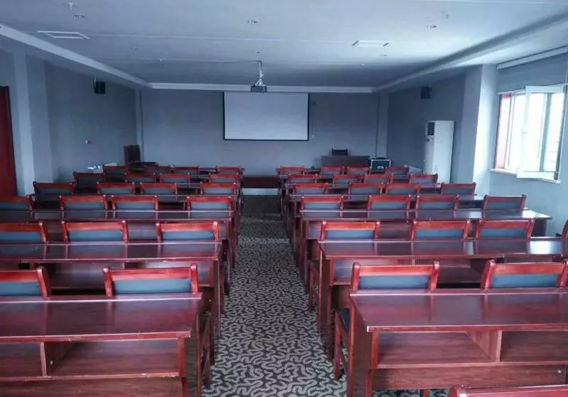 Jun Hotels Hebei Hengshui Taocheng Railway Station Square West Side