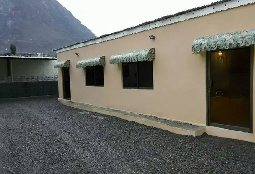 پانسیون Gilgit Deosai Executive Guest House