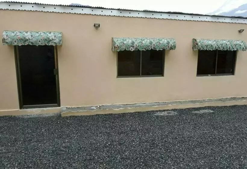 پانسیون Gilgit Deosai Executive Guest House