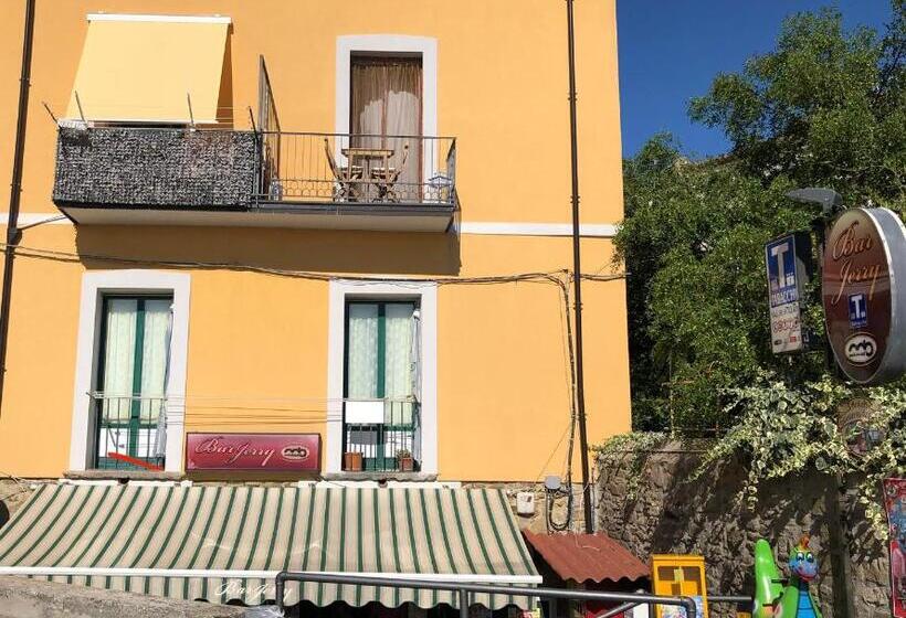 Пансион Sdraiati Pollica Apartments Bed & Breakfast