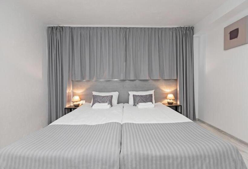 هاستل Happyinn Rooms