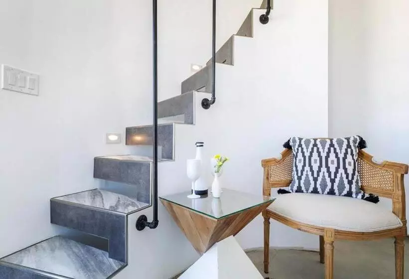 Retkeilymaja The Castle House Estate