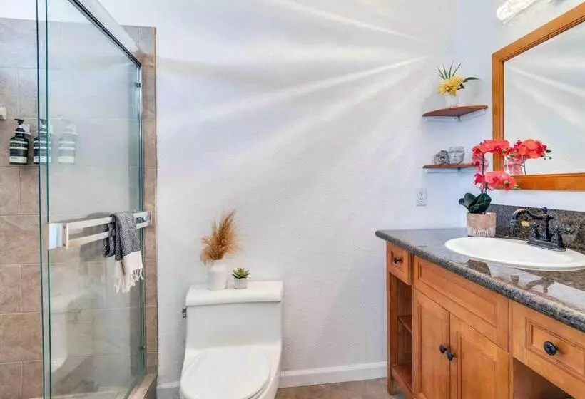 Retkeilymaja The Castle House Estate