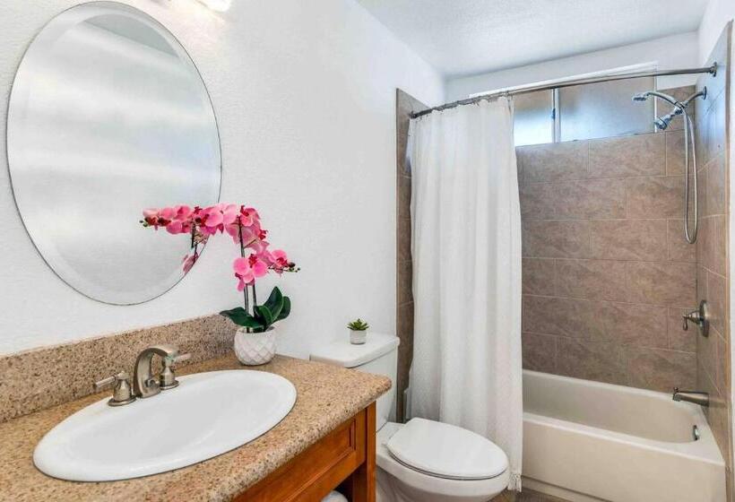 فندق صغير The Castle House Estate