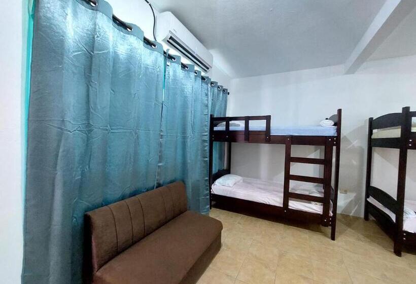 Bed and Breakfast Restaurante Y Cabinas Sudy