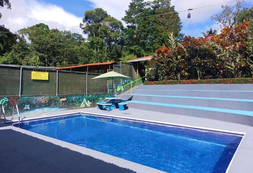 Bed and Breakfast Restaurante Y Cabinas Sudy