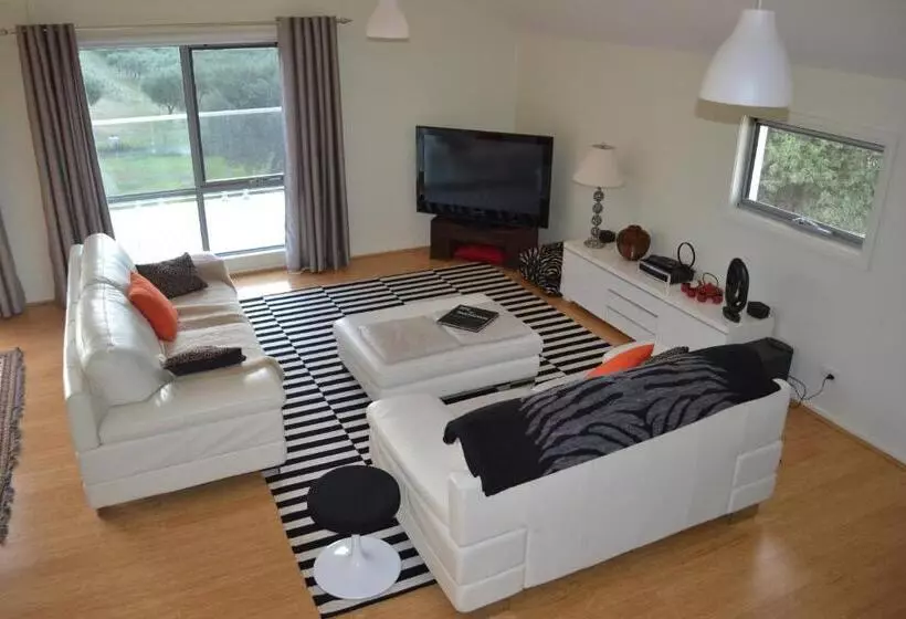 Aamiaismajoitus (B&B) The Farm Willunga