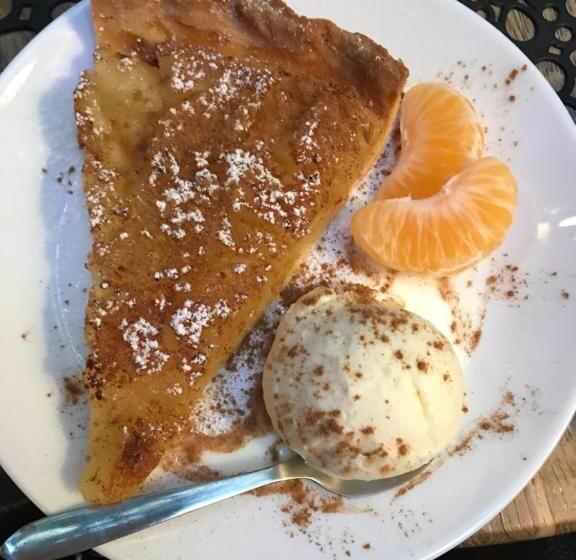 مبيت وإفطار The Steam Packet