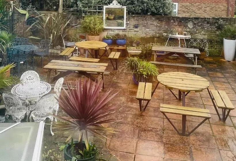 Aamiaismajoitus (B&B) The Steam Packet