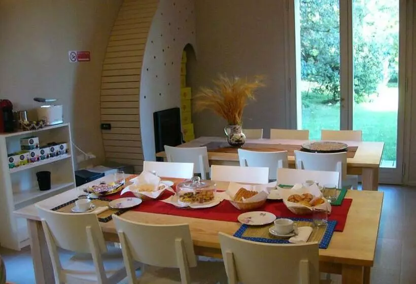 ホテル Agriturismo Gallegati