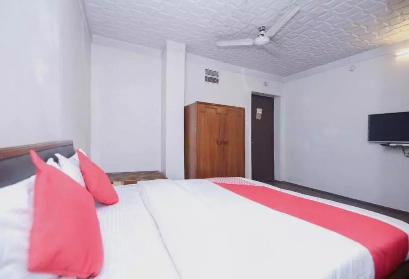 ホテル Capital O Kartik