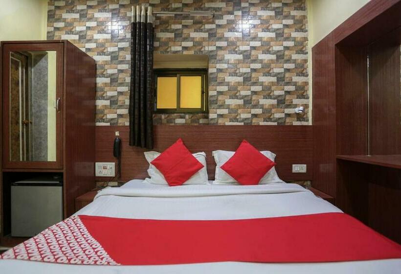 هتل Oyo 8863  Sigma