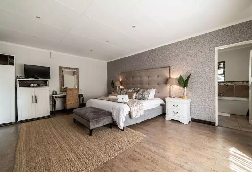 ペンション Solo Gracia Guest House