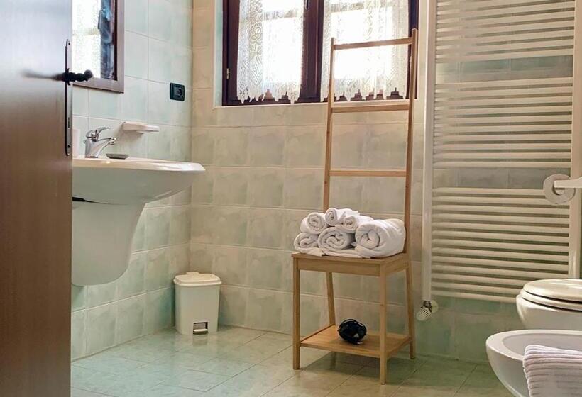 تختخواب و صبحانه Cascina Foresto