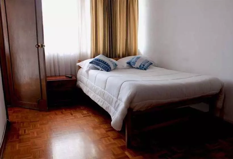 Casa Blanca Hostal Manizales   Hostel