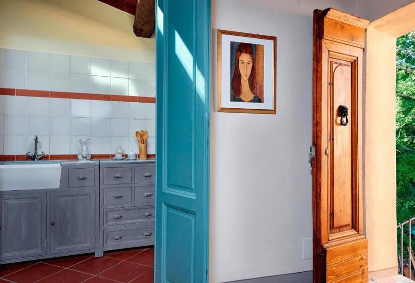 هتل Agriturismo Torreghiotta