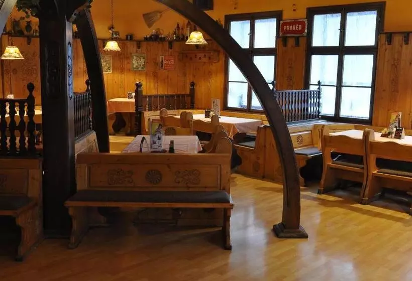 Hotelli Praděd Rýmařov