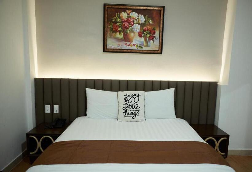 Trang An Hotel   5 Minutes Landmark 81