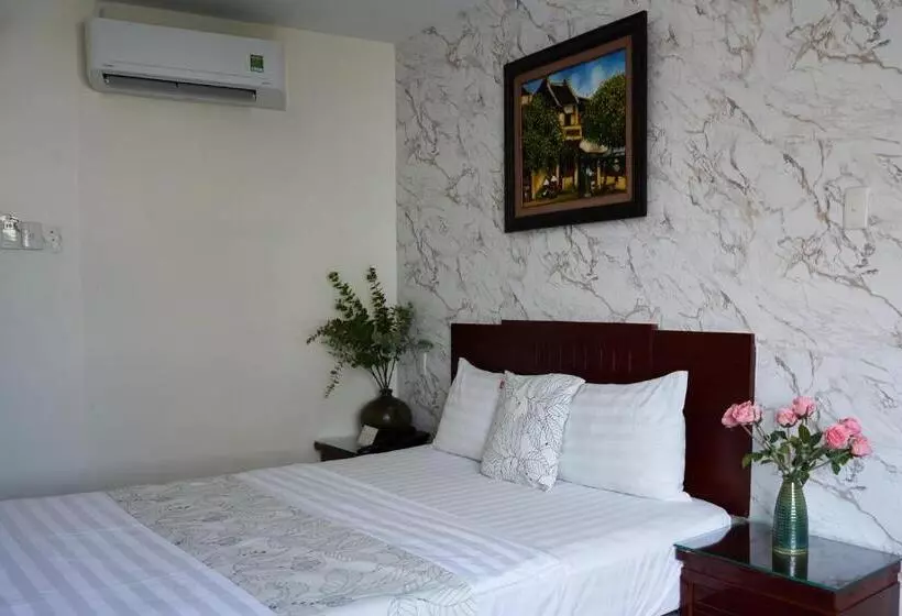 Trang An Hotel   5 Minutes Landmark 81