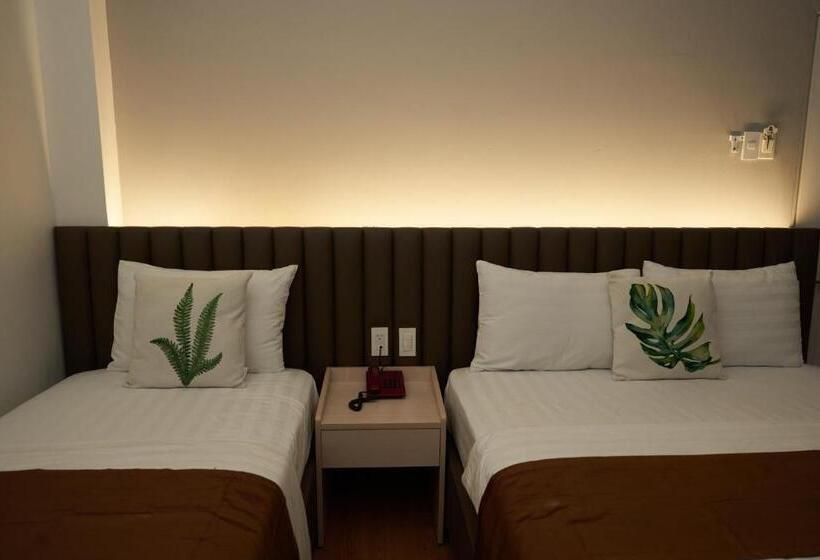 Trang An Hotel   5 Minutes Landmark 81