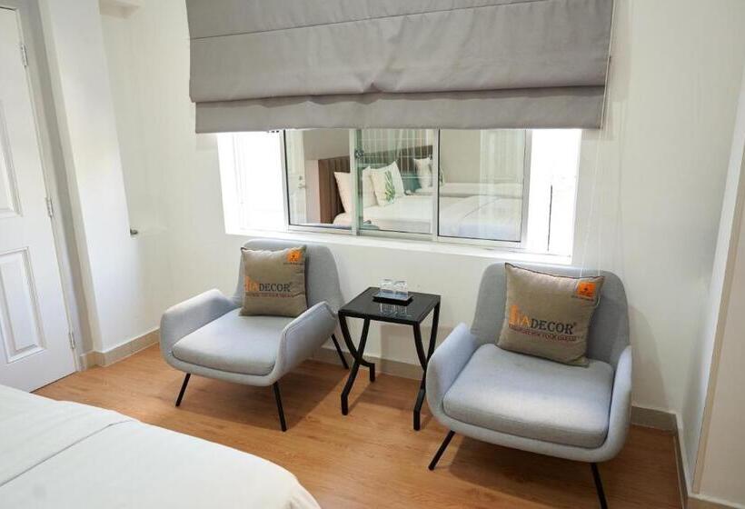 Trang An Hotel   5 Minutes Landmark 81