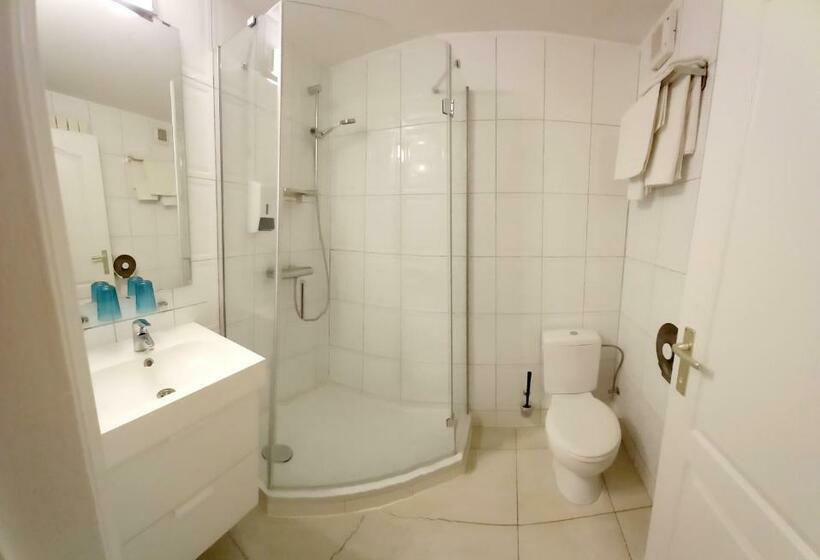 پانسیون Hebergement Confort Comfortlogies La Fontanella