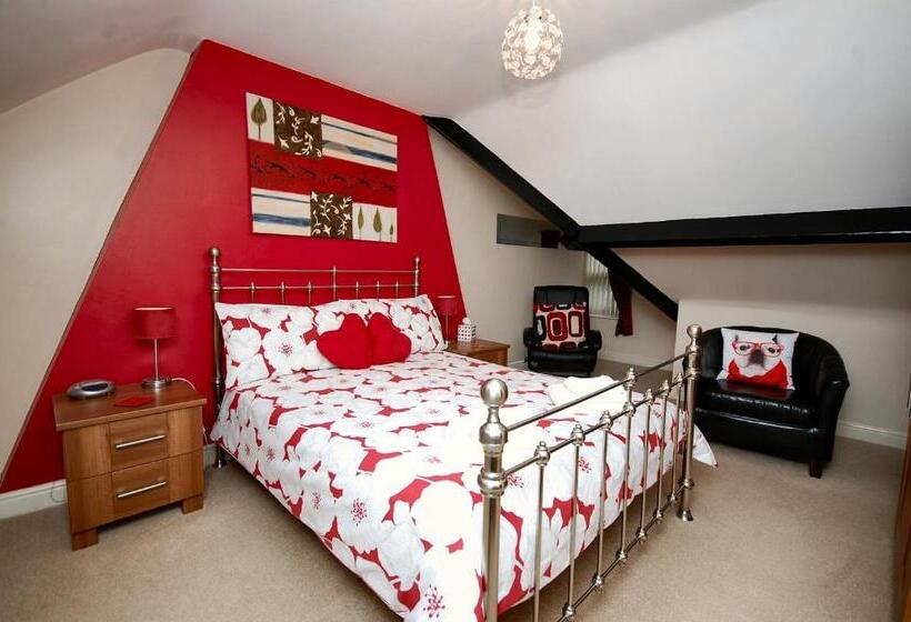 بنسيون Launceston Villa