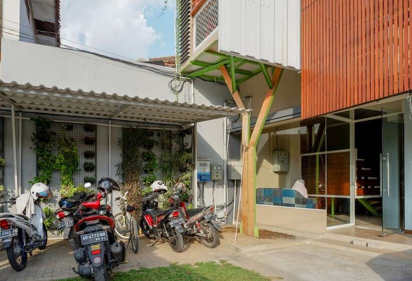 Pensão Koolkost @ Inep Kayu Jebres