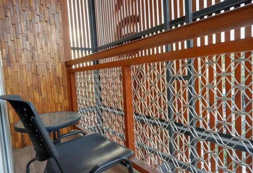 Majatalo Koolkost @ Inep Kayu Jebres